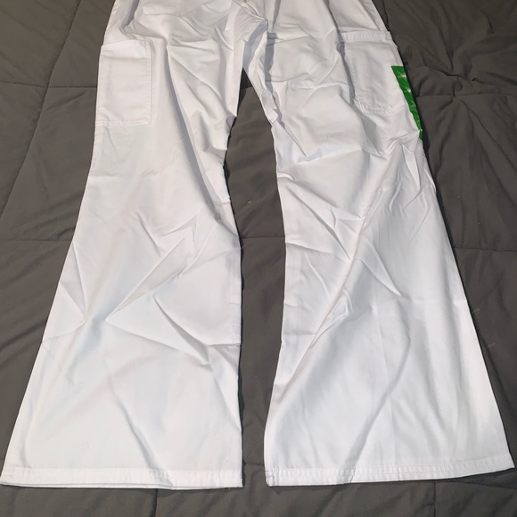 NWOT white scrub bottoms - Picture 1 of 3